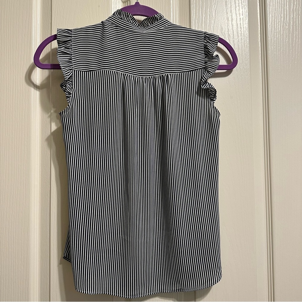 Loft Ruffle Sleeve Blouse - Picture 5 of 5